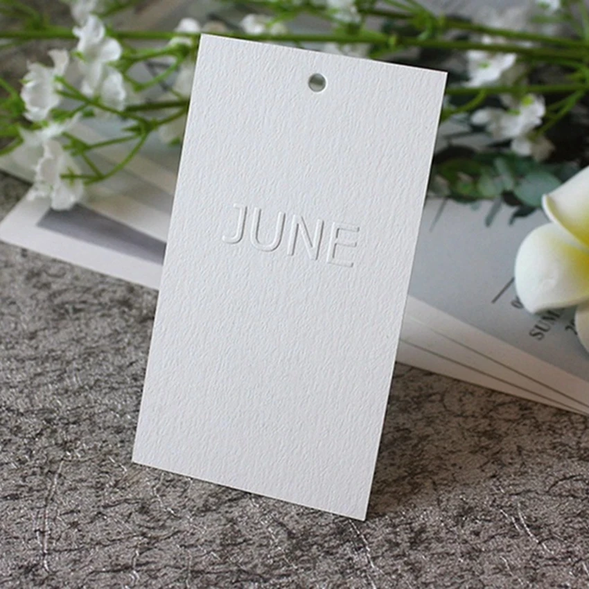 700gsm Special Paper Custom Clothing Label Hang Tag Price Embossed Logo White Gift Paper Hang Tags Handmade