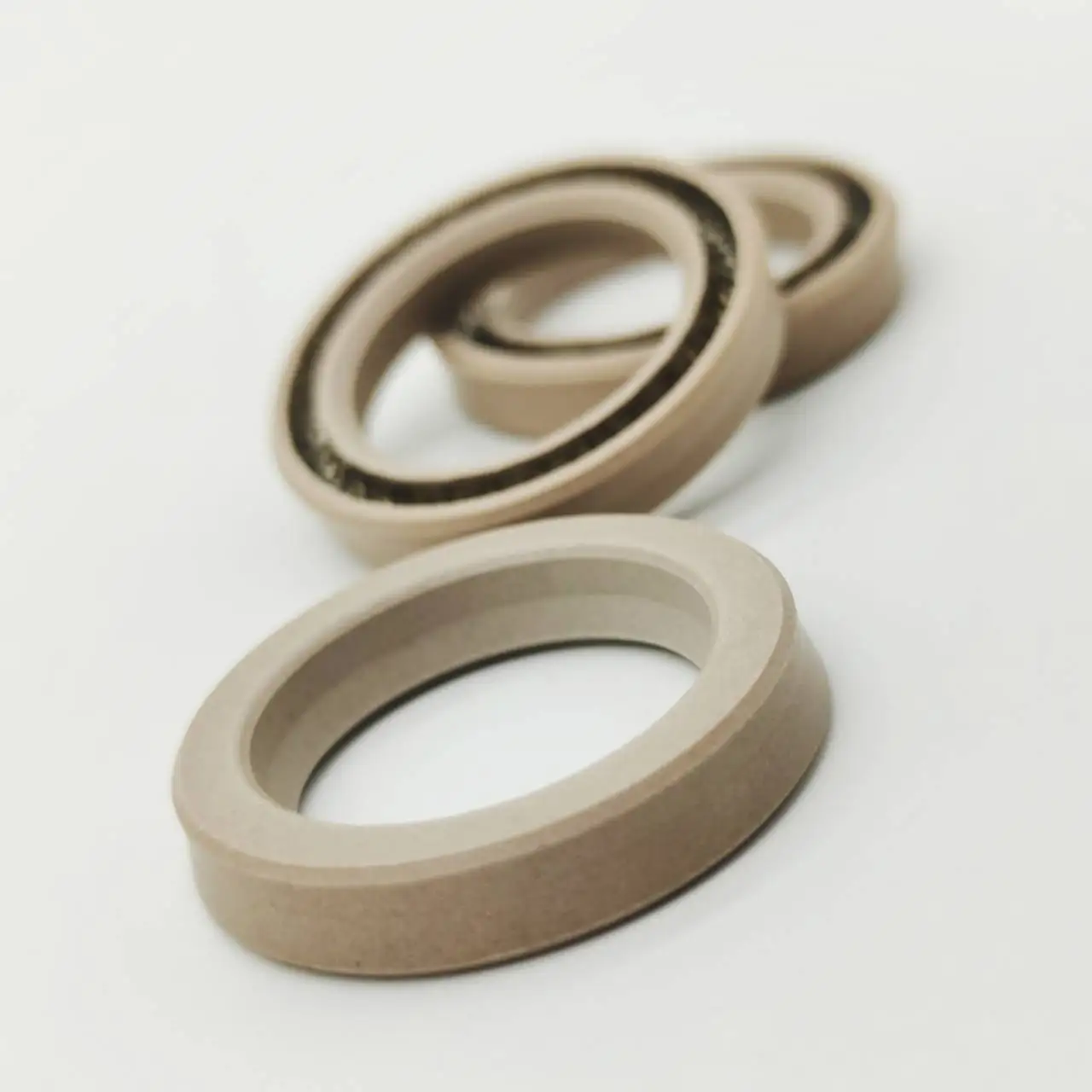 Low temperature resistant food grade filling equipment flooding seal