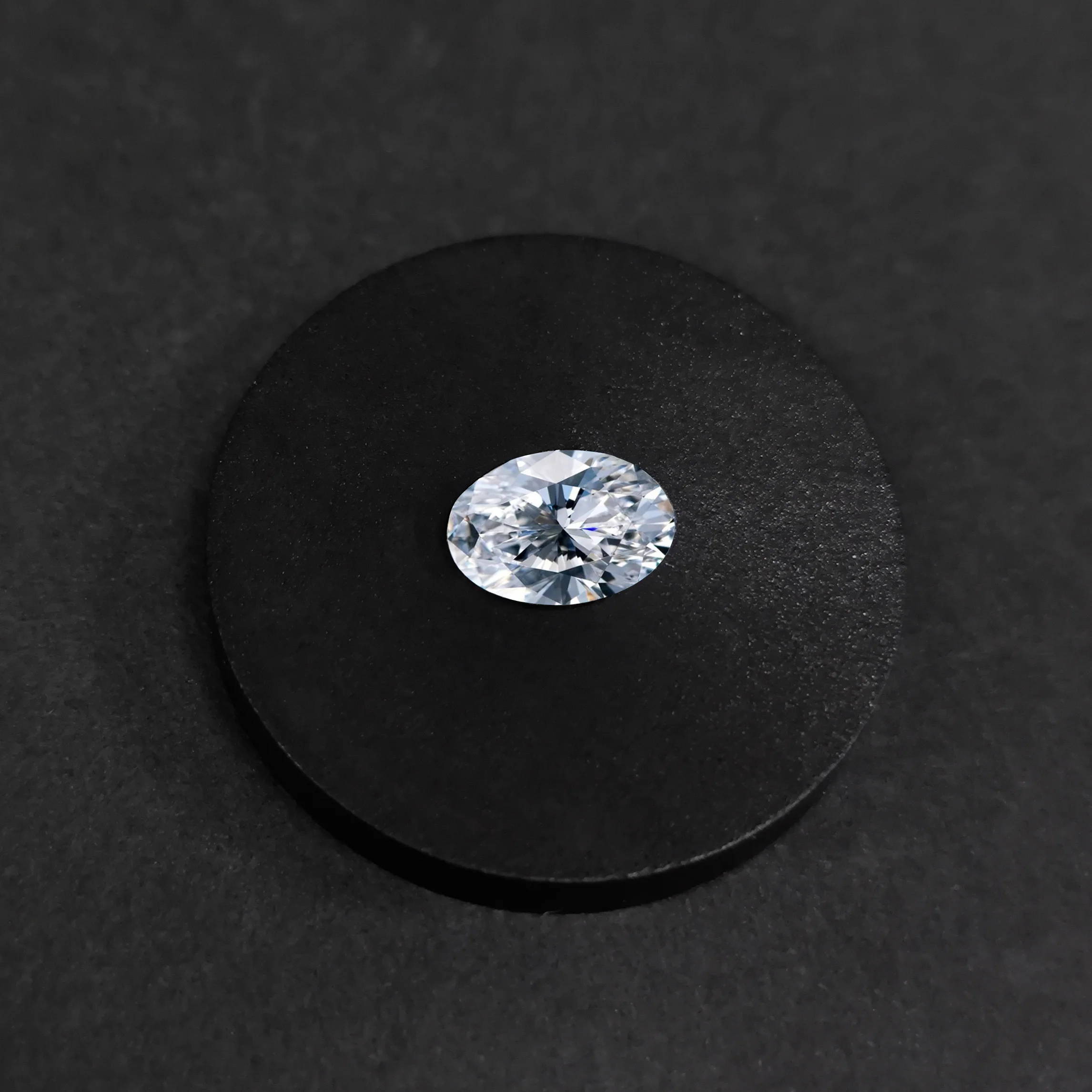 Abiding Great Price IGI Certificate E F Color VS1 VS2 Oval Cut CVD HPHT Lab Grown Diamond Loose Synthetic Diamond