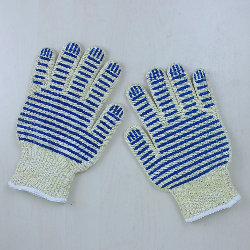 Custom Design Wholesale Insulated Safety Gloves of Multilayer Cotton Fabric Silicone BBQ Grill 350 Degree 4cm cooking Gloves
