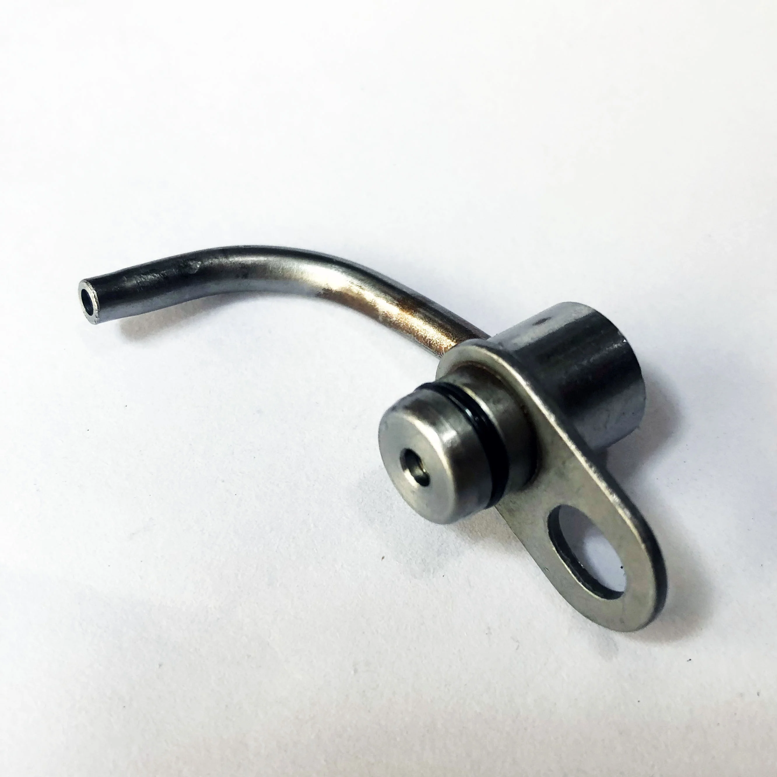 vm engine parts  2.8L R428 dohc fuel injection tube for motor 1002070RAA spray oil jet