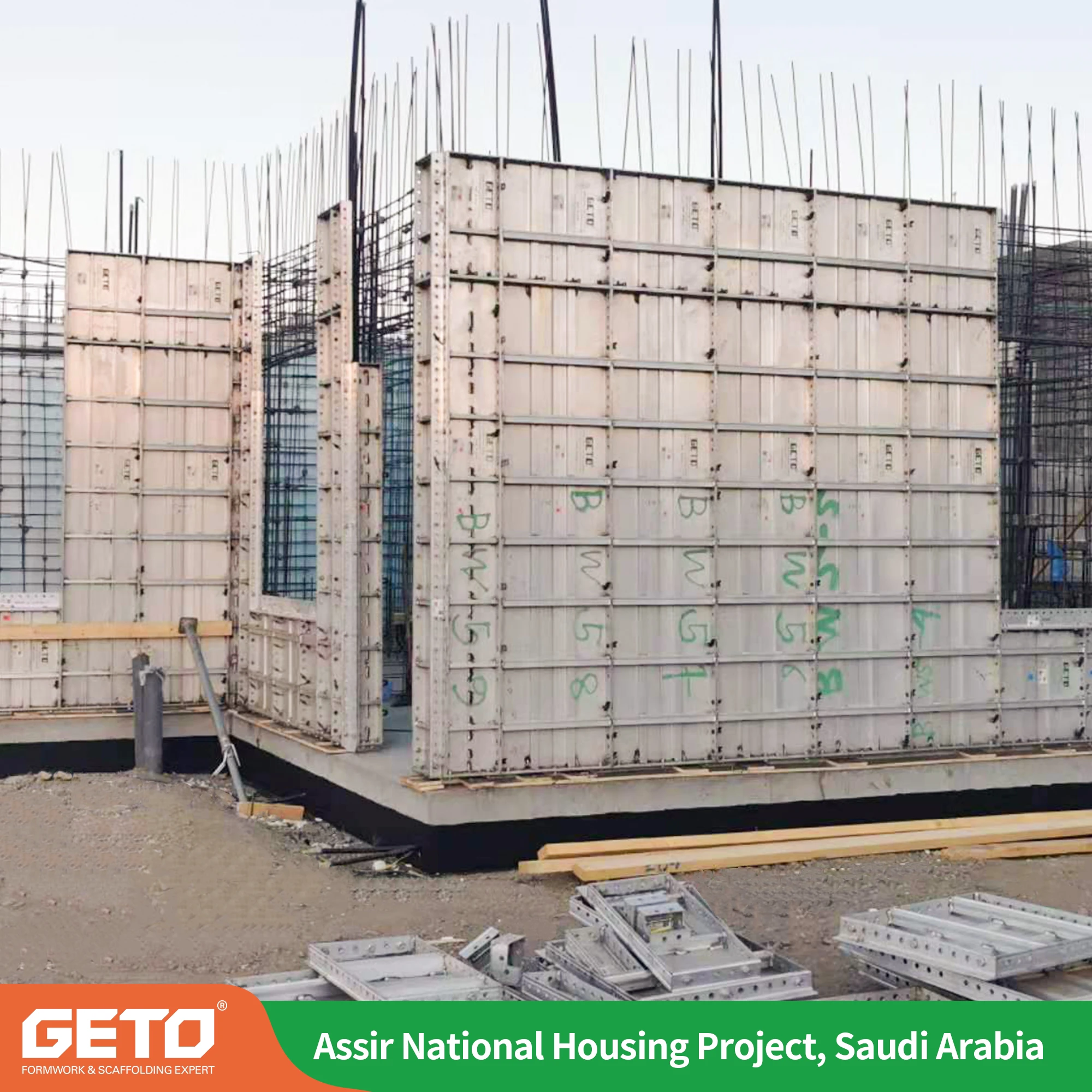Lower Cost Mould Interlocking Molds Concrete Hollow Blocks High Efficiency Plastic 63# Formwork Building Construction 100-2600mm