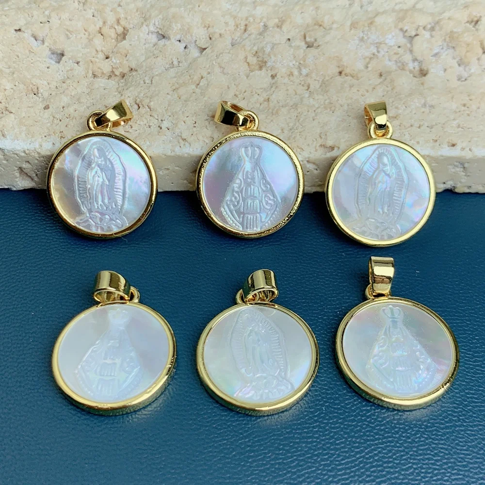 Wholesale Custom 17mm Round Our Lady Guadalupe Virgin Pendants PVD 18K Gold Plated Sea Shell Charms For Jewelry Making