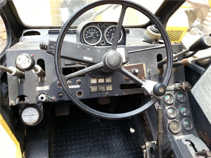 Original earth-moving machinery construction machine Used Japan Crane KATO KR-25H In Good Condition With High Efficiency