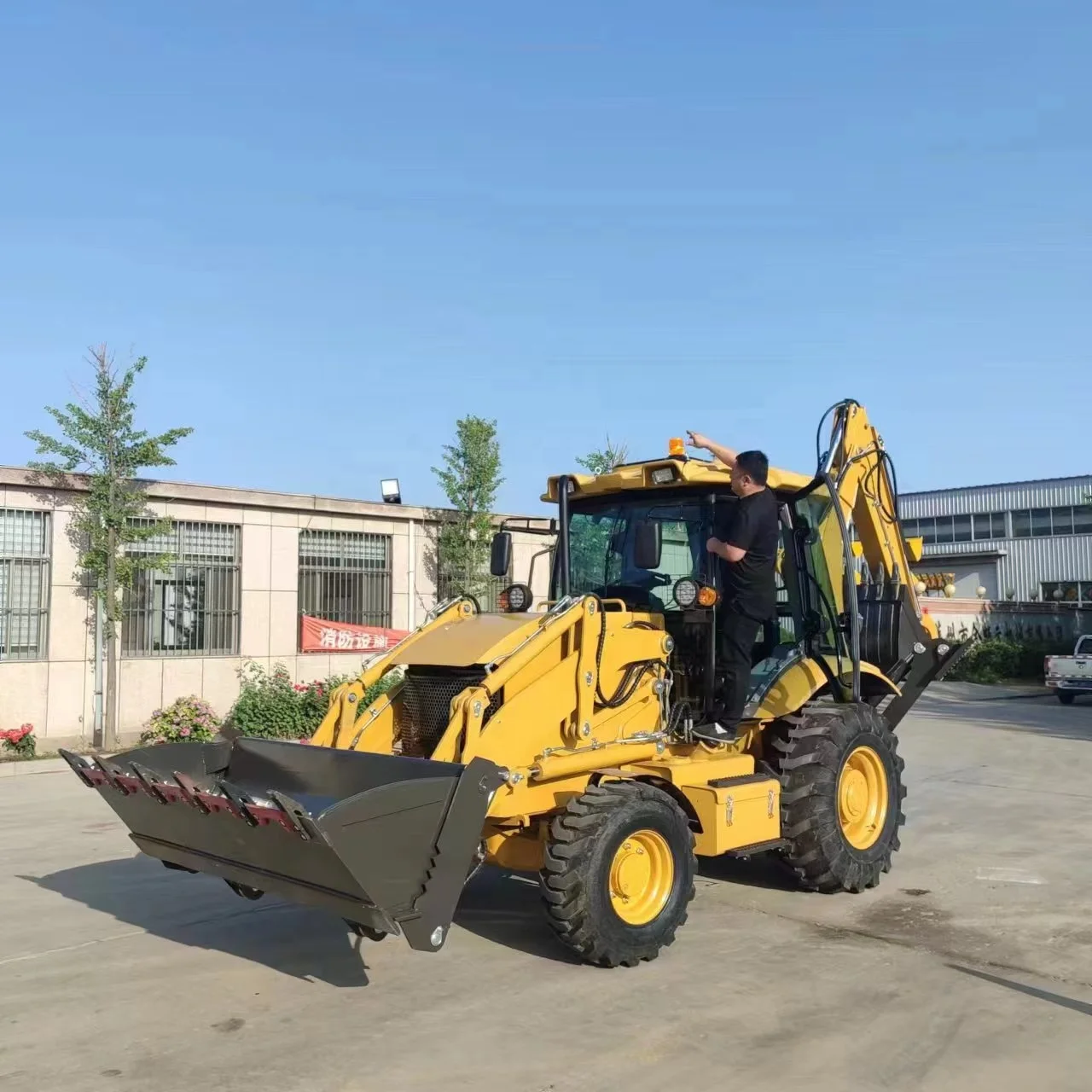 China Cheap Hydraulic Compact Rubber Tire Wheel Loader With Cabin Excavator Backhoe For Tractor