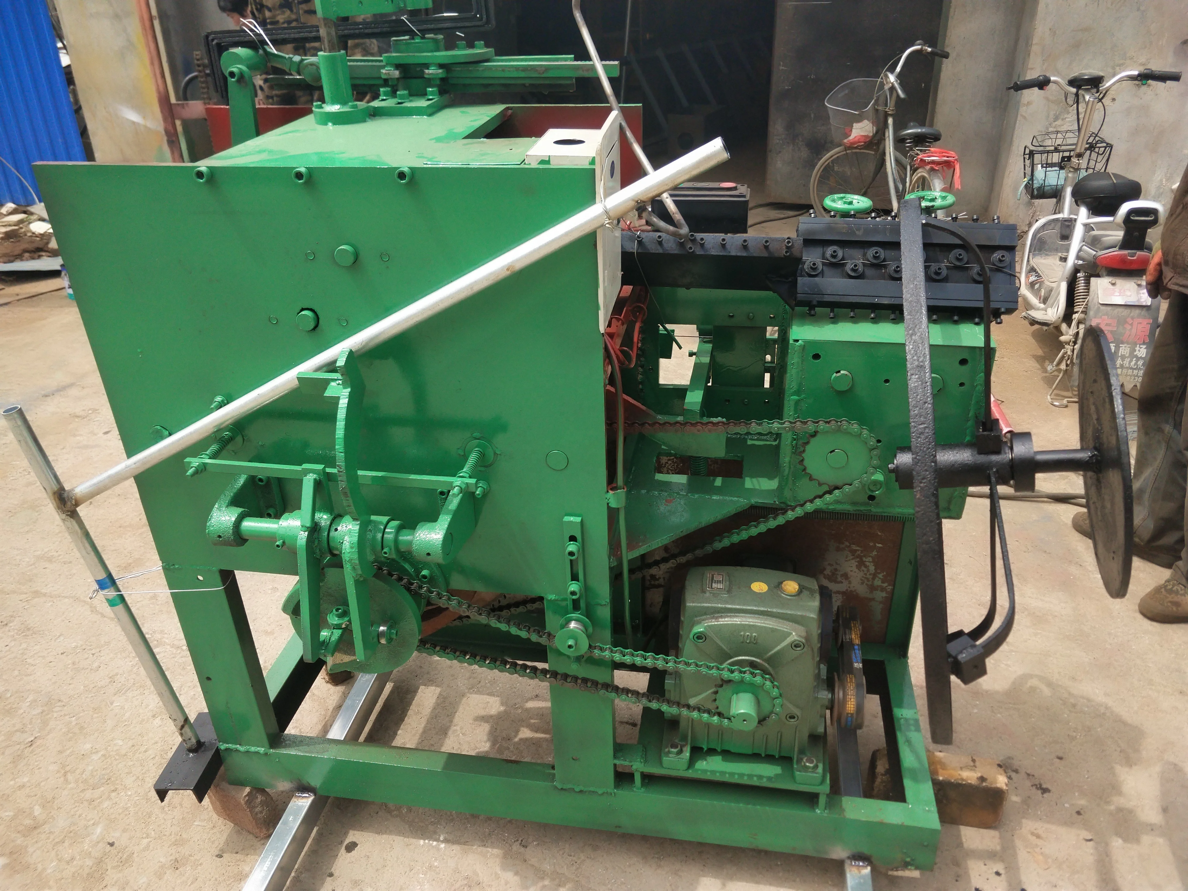 Wire hanger making machine full automatic machine with reasonable price