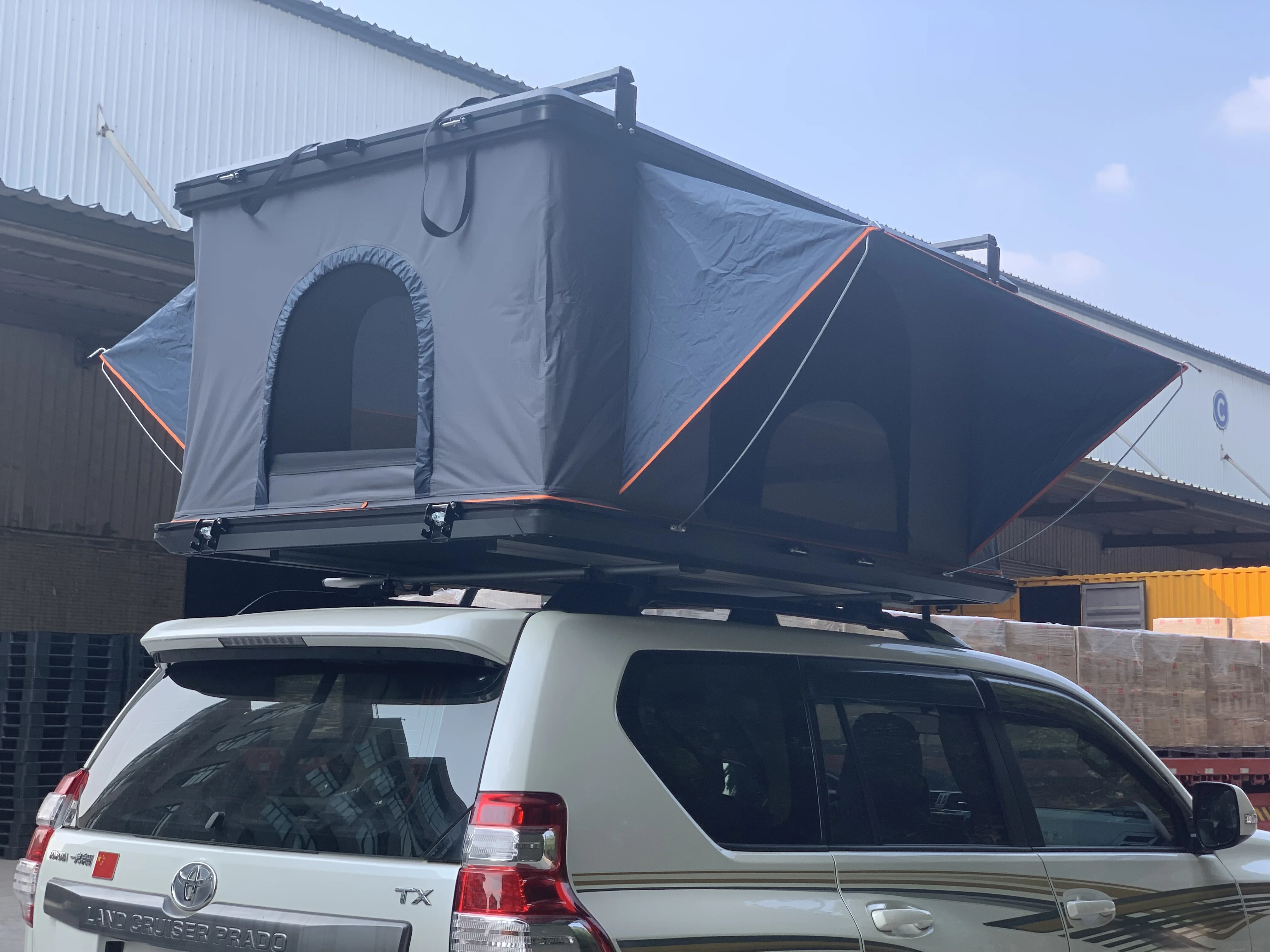 Hot sale Geertop Semi-automatic hydraulic straight support Quick Pitch Roof Top Tent