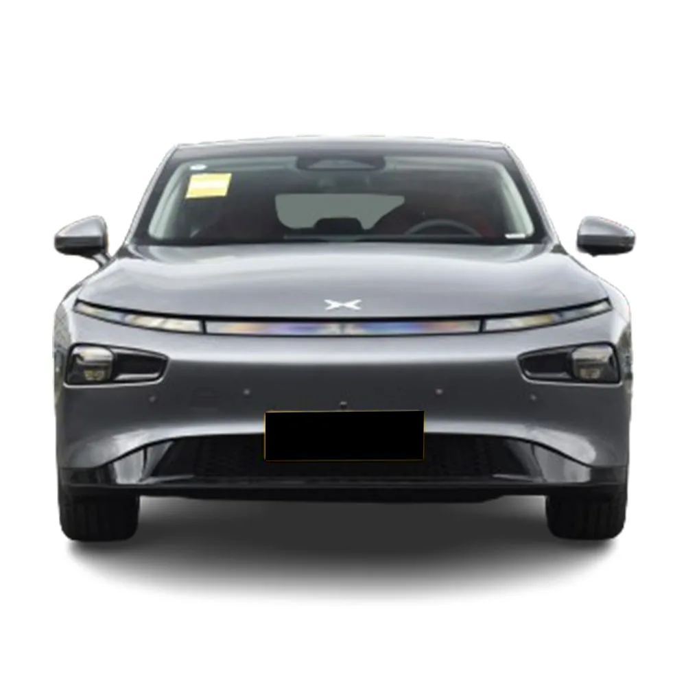 Новая модель автомобиля 2025 Xpeng P7 электрический седан среднего размера 100% электромобиль с мощностью 203 кВт автоматическая коробка передач литиевая