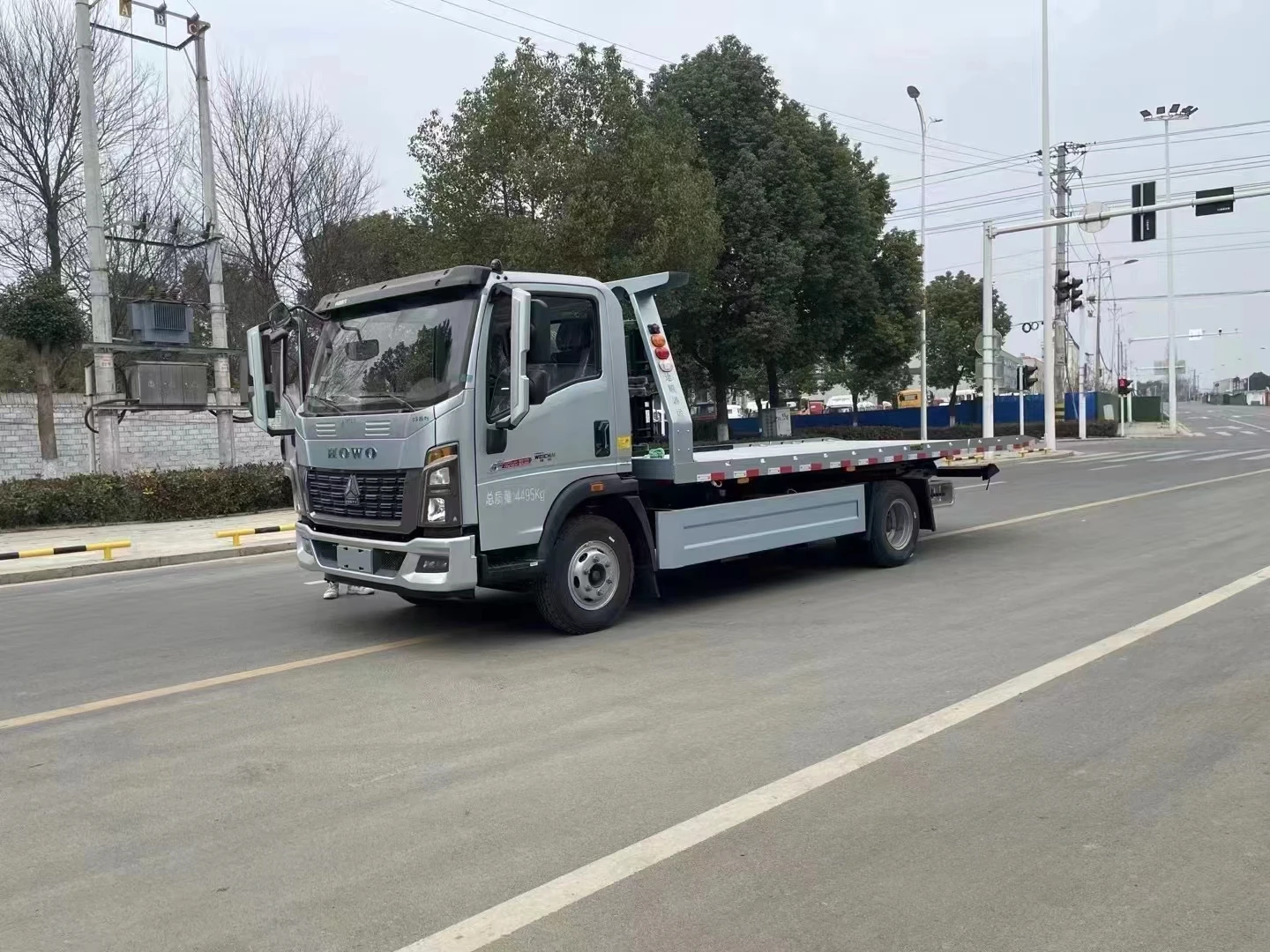 Китай новый автомобиль специального назначения 4*2 сломанный прицеп бортовой эвакуационный грузовик