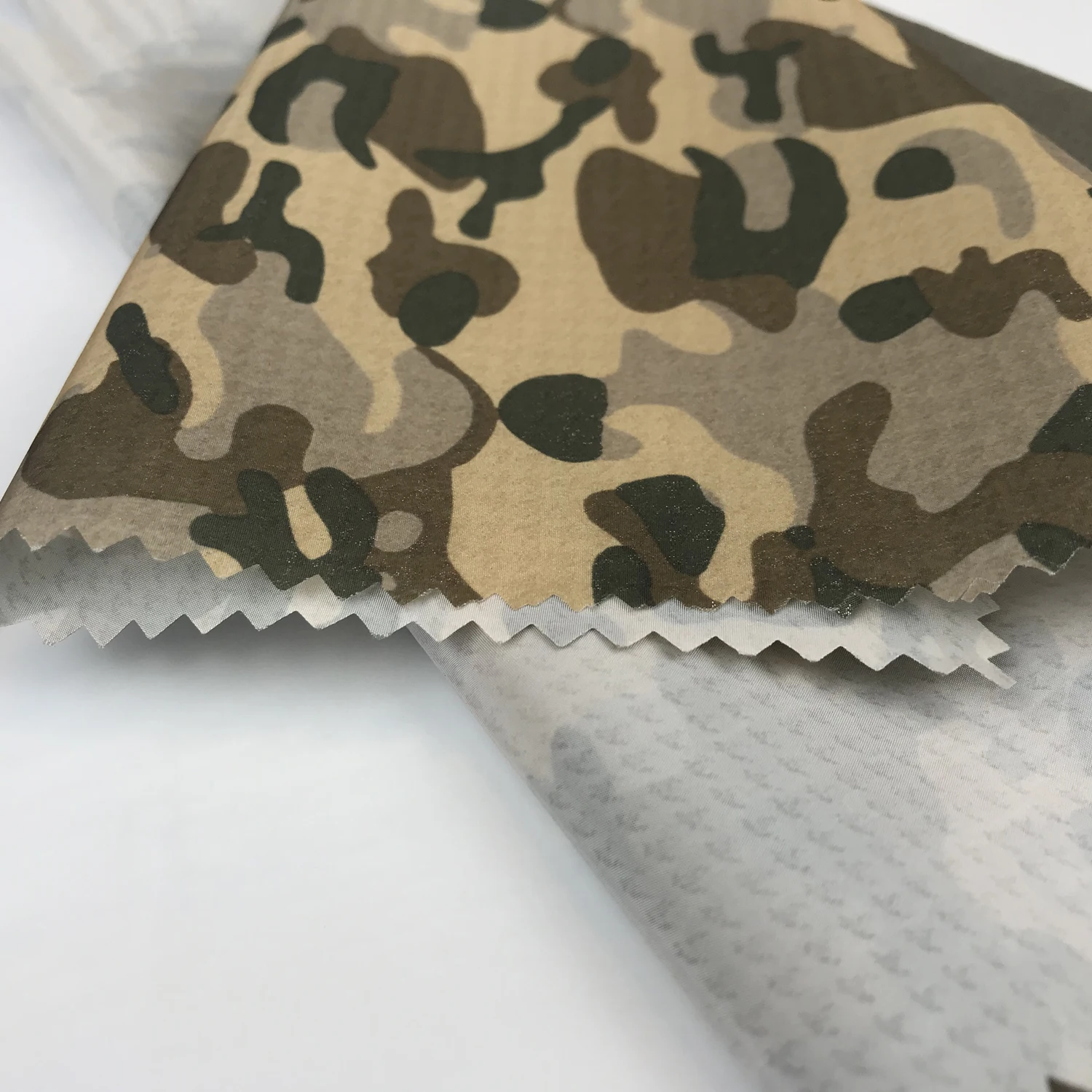 100% Polyester Taffeta fabric Foil Silver Down Proof Camouflage Fabric
