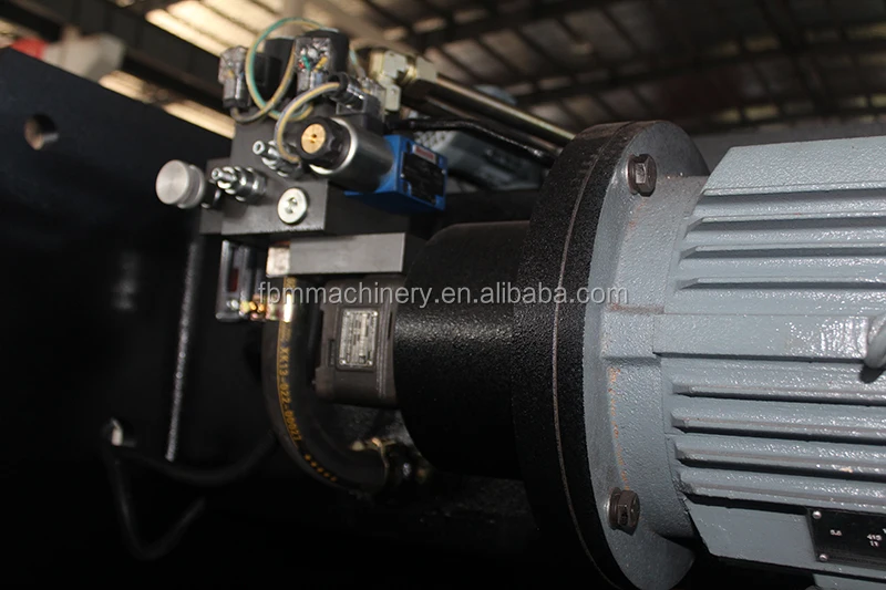 
Good quality factory directly 40t/1300 sheet metal bending machine 