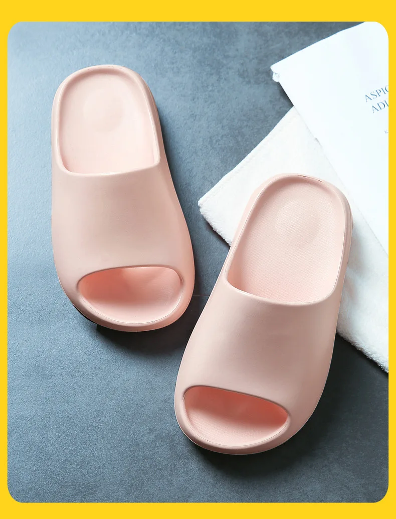 
Summer Kids shoes beach Slipper Slides Candy Color Thick Bottom Yeezy Slides Flip Flops Slides Footwear House for Girls and Boys 
