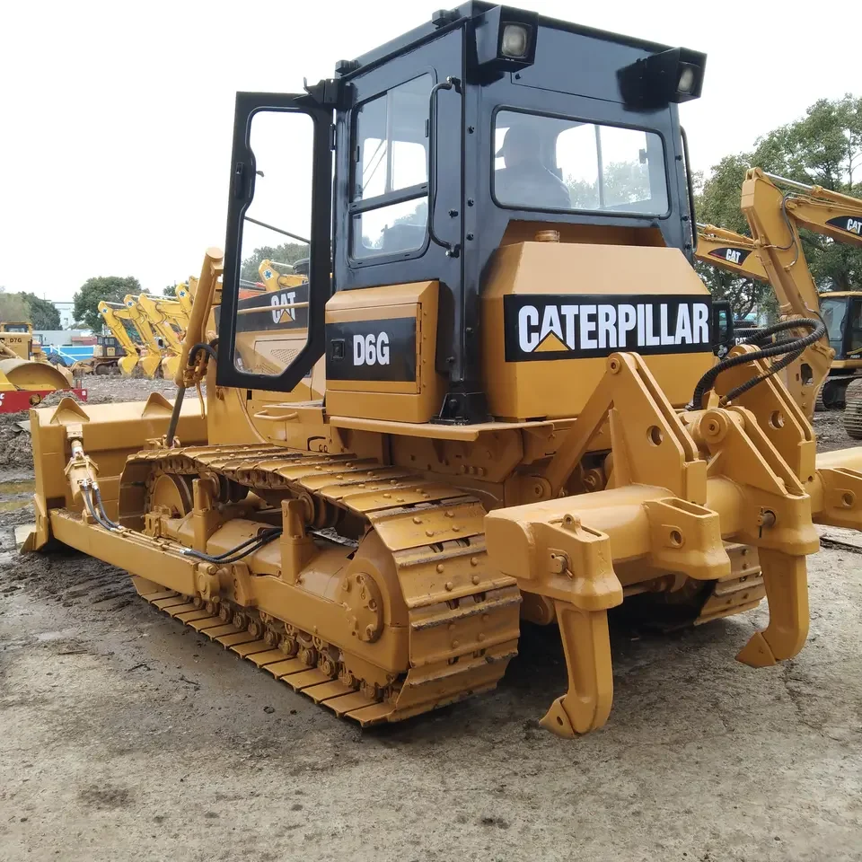 good quality Japan Bulldozer Caterpillar D6G/Dozer Used CAT Bulldozer D6 D7 D7R D7G D7H D6R at Low Price