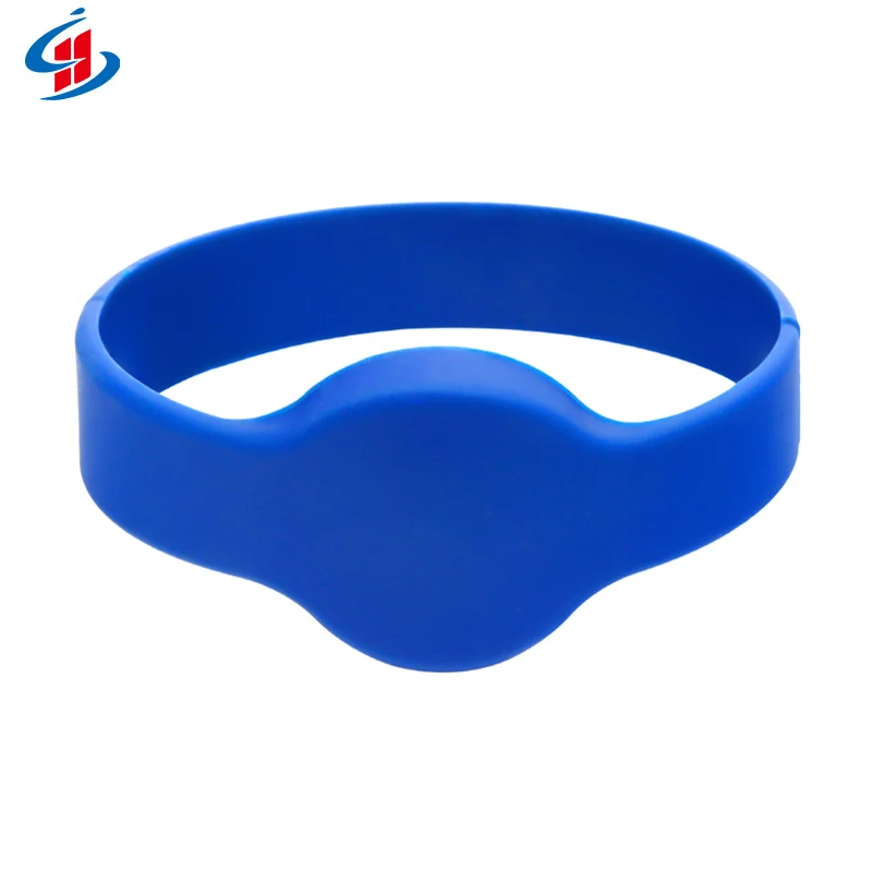 Customize RFID Cashless Payment RFID Bracelets NFC RFID Festival Wristbands 13.56Mhz Waterproof NFC Silicone Bracelets