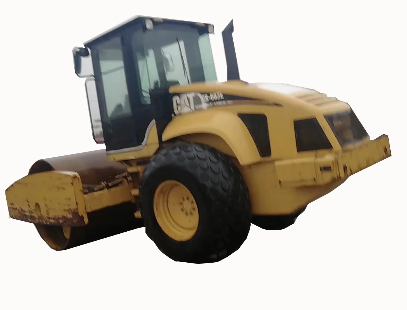 Подержанный оригинальный японский дорожный каток CAT CS683E с высоким состоянием и дешевой ценой