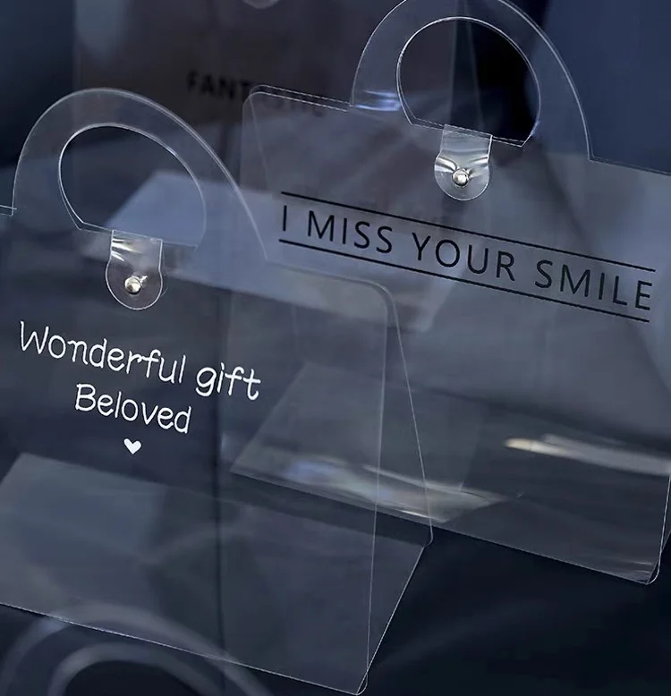 Tiktok Hot 2023 New Internet Celebrity Customize Logo Portable PVC PET Flower Gift Box Transparent Flower Bag