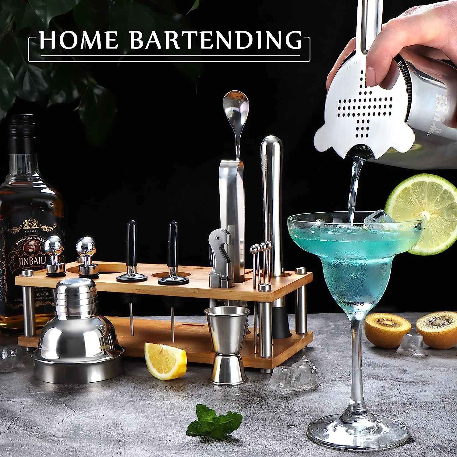 OUYADA Factory Direct Kit Bartender Barware Tools Set 700ml Stainless Steel Boston Shakers Cocktail Bar with Bamboo Wood Stand