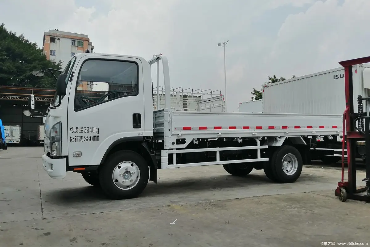 Новинка легкие грузовики ISUZU KV100 4X2 130hp грузовик