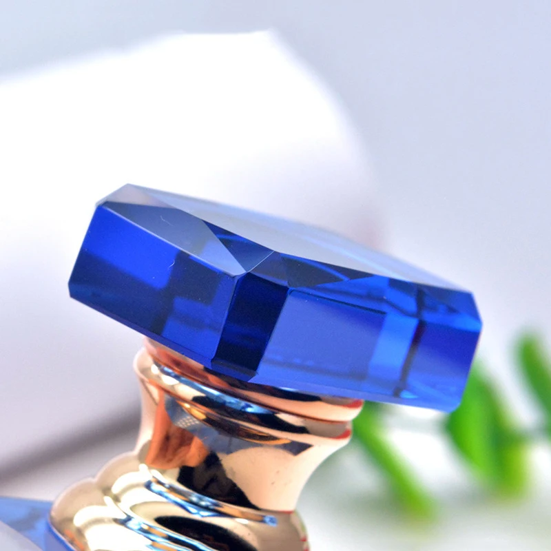 Manufacturer Factory Custom Empty 1mL Refillable Glass K9 Crystal Perfume Bottles for Attar