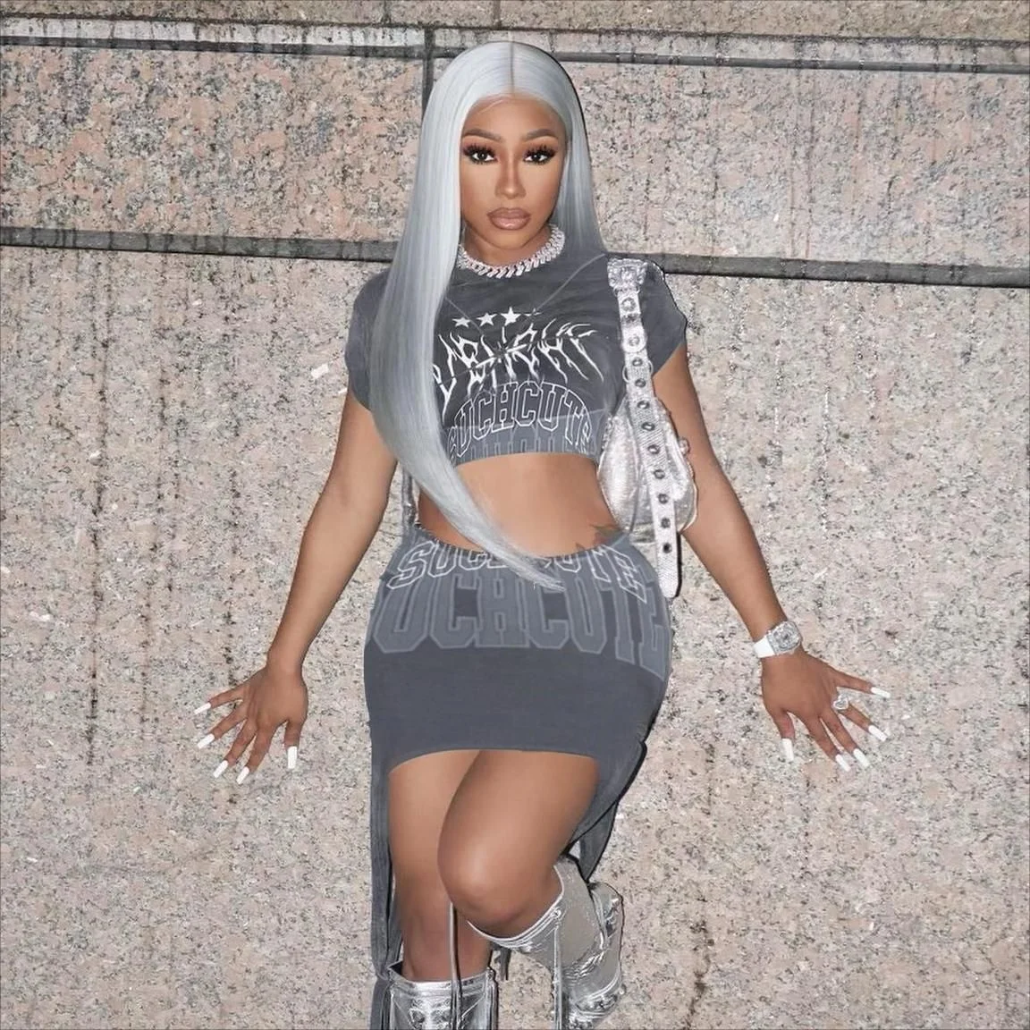 S31627 New design 2023 fashion summer t shirt two piece set letter sexy outfits for women mini skirt crop top 2 piece set women