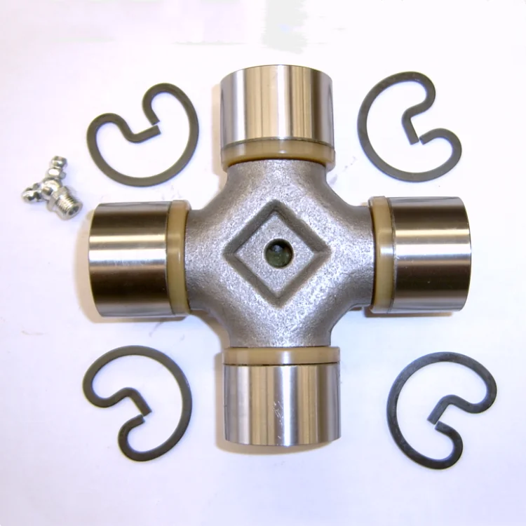 
47.62*135 mm 5-438X 7V4077 Spider truck universal joint 