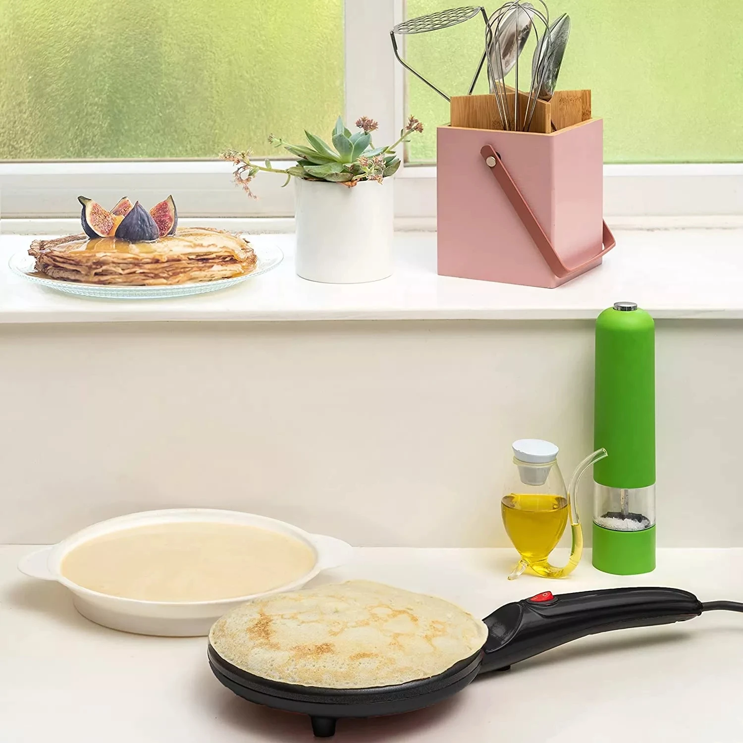 Professional Manufacturer Multi-function Portable Corded Non-stick Electric Mini Egg Pancake Maker Crepe Maker