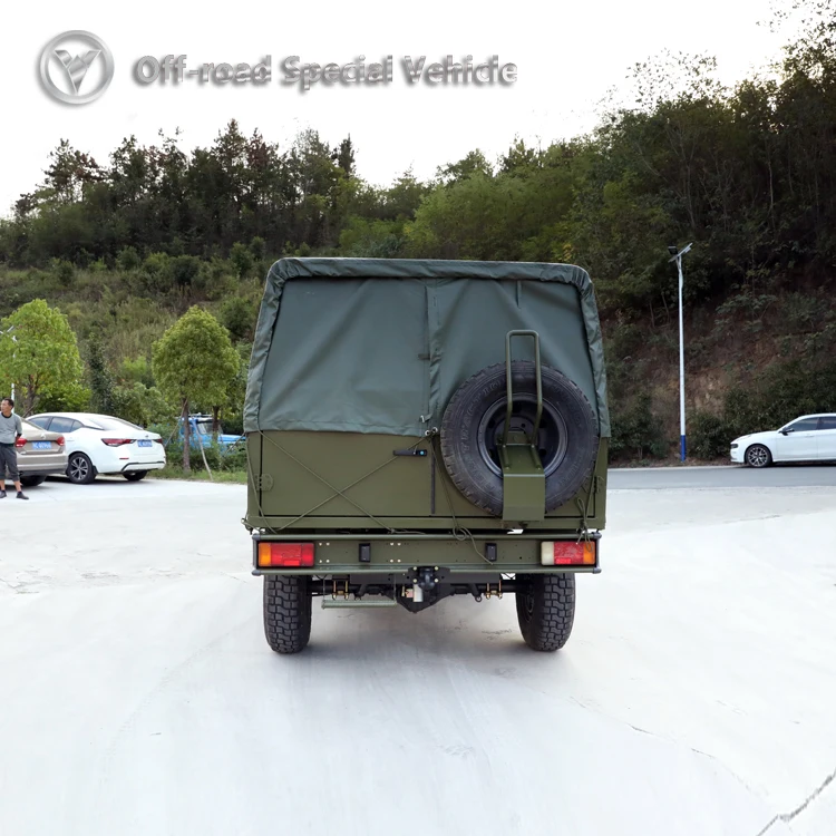 Четырехколесный внедорожник с длинной головкой Iveco _ 111hp 4*4 Однорядный короткий грузовик 4WD экспортный специальный автомобиль от производителя