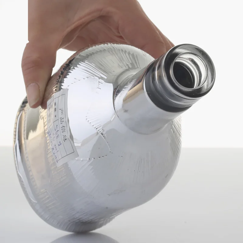 Sliver color Electroplated  750ml glass bottle Beverages Vodka Glass Bottles Spray Clear Bottle Glass