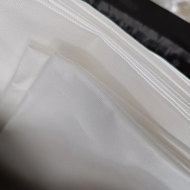 Устойчивая к порезу ткань с защитой от ударов