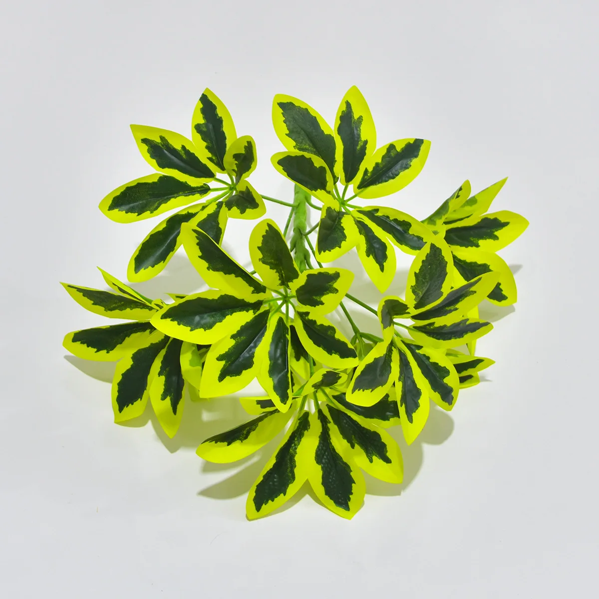 Evergreen Foliage Outdoor Landscaping Decorative Ornamental Wholesale 9 Heads Schefflera Octophylla Artificial Plants Leaves