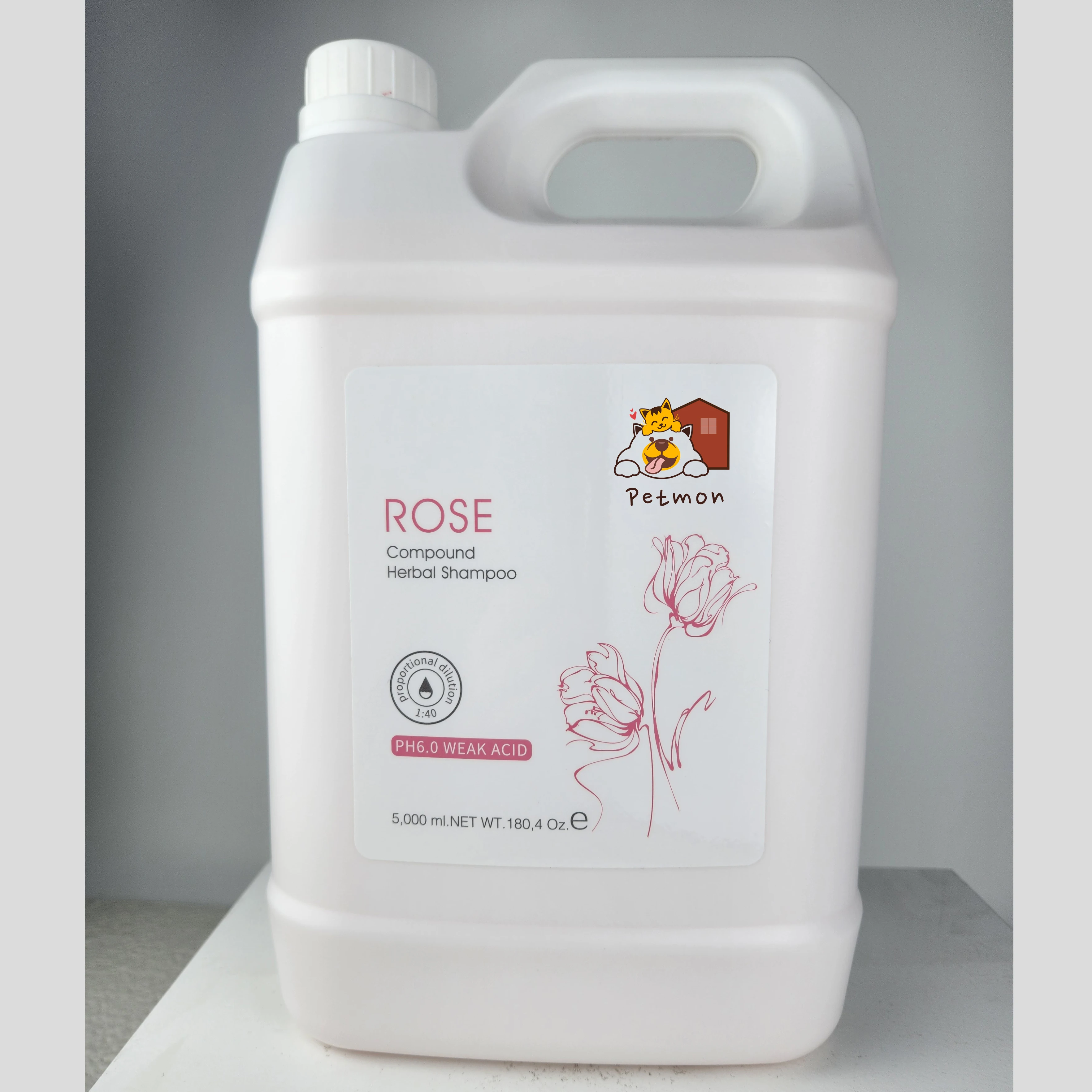 Factory Wholesale 5L Large Pet Dog Shampoo 100% Organic Plant Essential Oil Customize AvailableDog Shampoo Pet Cleaning Shampoos