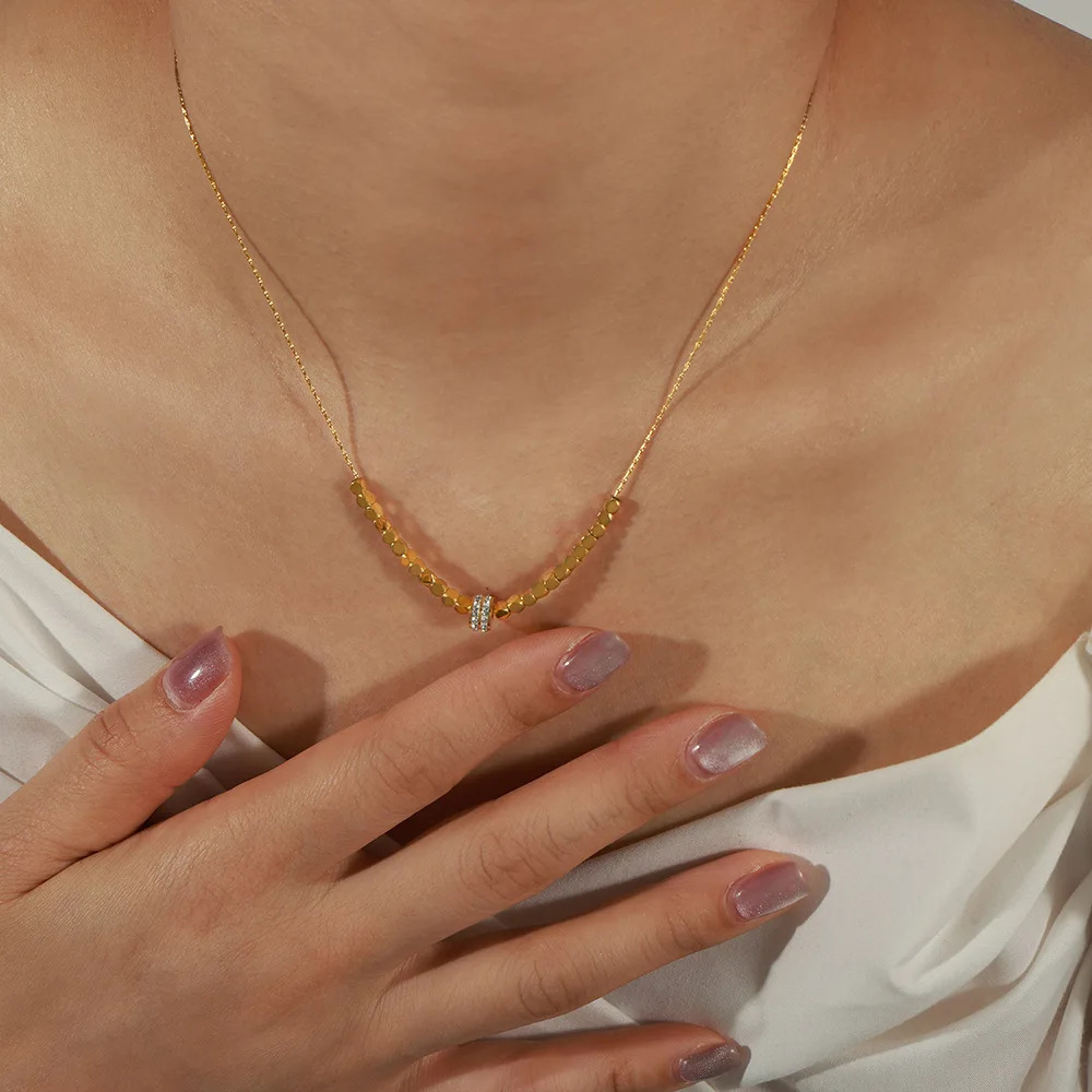 Fashion Jewelry 18k Gold Plated Stainless Steel Square Bead Beaded Inlaid Zircon Circle Charm Necklace Women