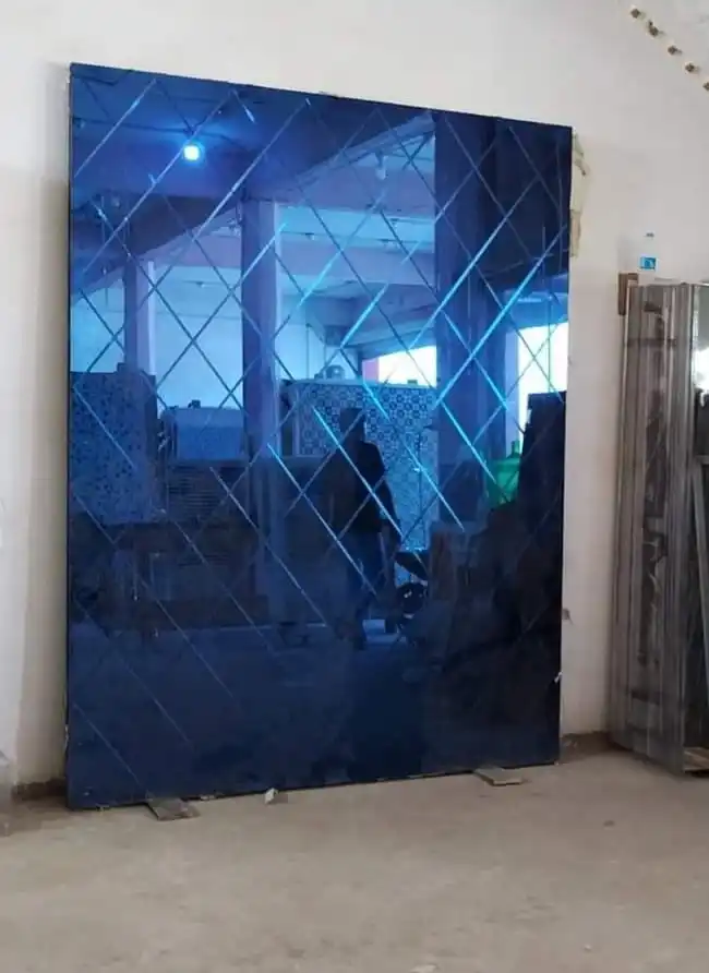 Art Mirror Frameless Bronze V-grooved Beveled Engraved Glass with Aluminum Modern Luxury 5mm Customization Plexiglass Mirror
