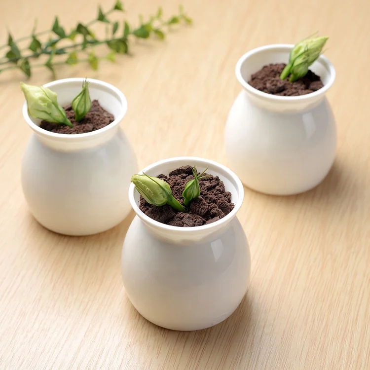 
2019 Wholesale PET Disposable Round 140ML Dessert cups Plastic Pudding Cups eco-friendly 