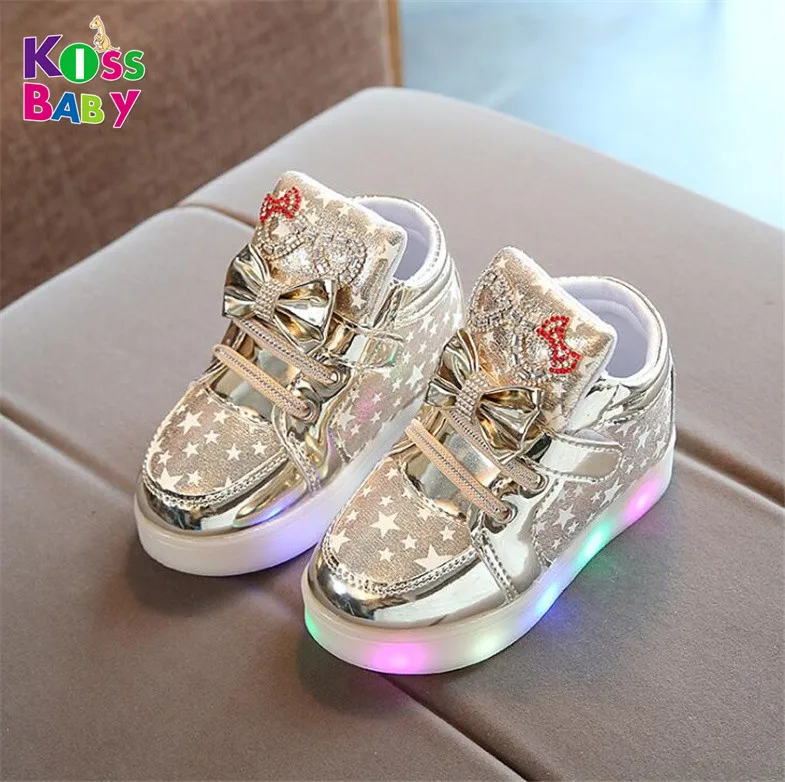 Wholesale breathable soft sole slip on walking led light up sneakers casual sport girls boys toddler baby kids shoes