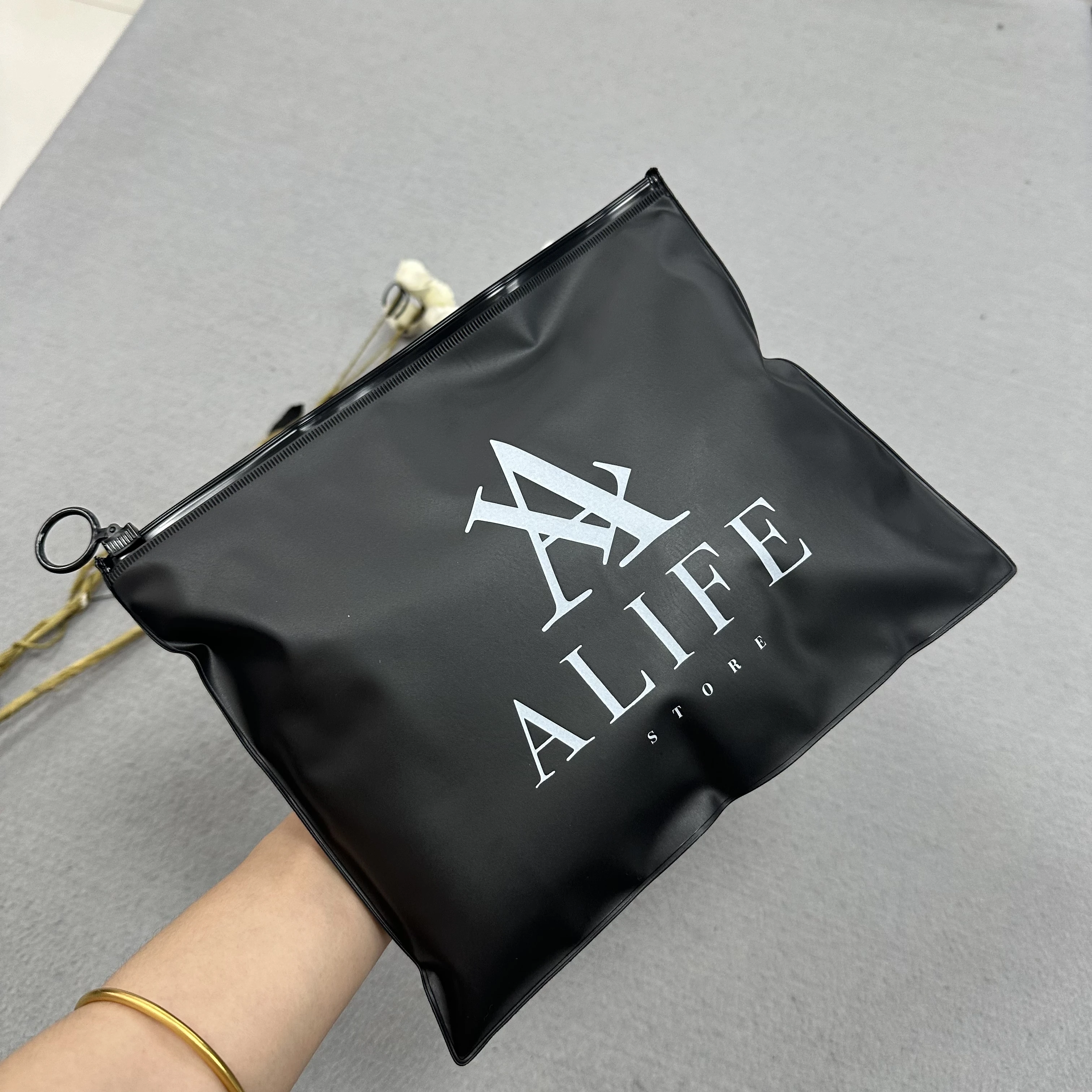 Custom Logo Printed Reusable Plastic Packing Clothes Eco Friendly Zip Lock Bag