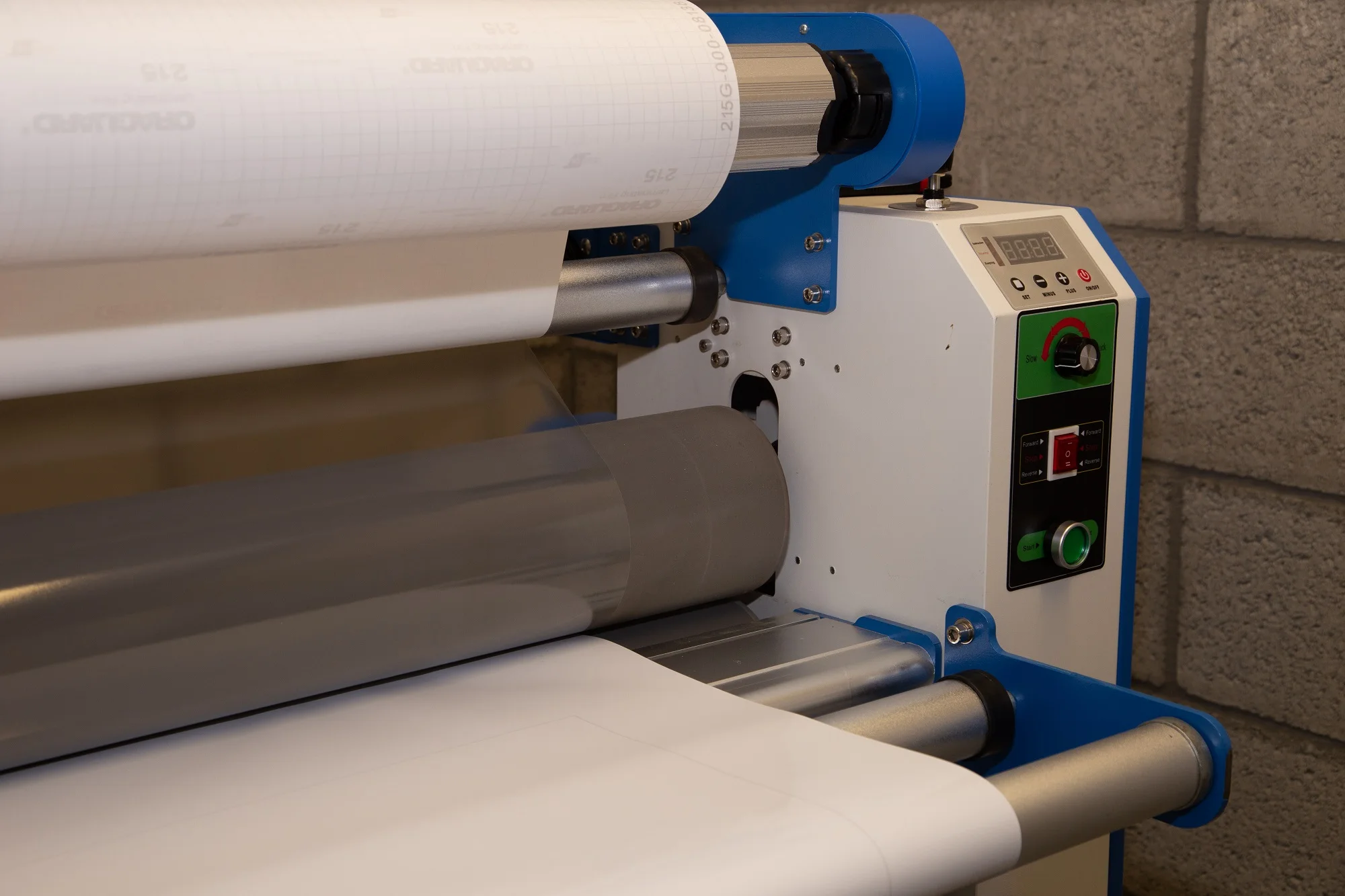 170cm Factory Supply Electric hot and cold Laminator with cutter vinyl film laminating machine