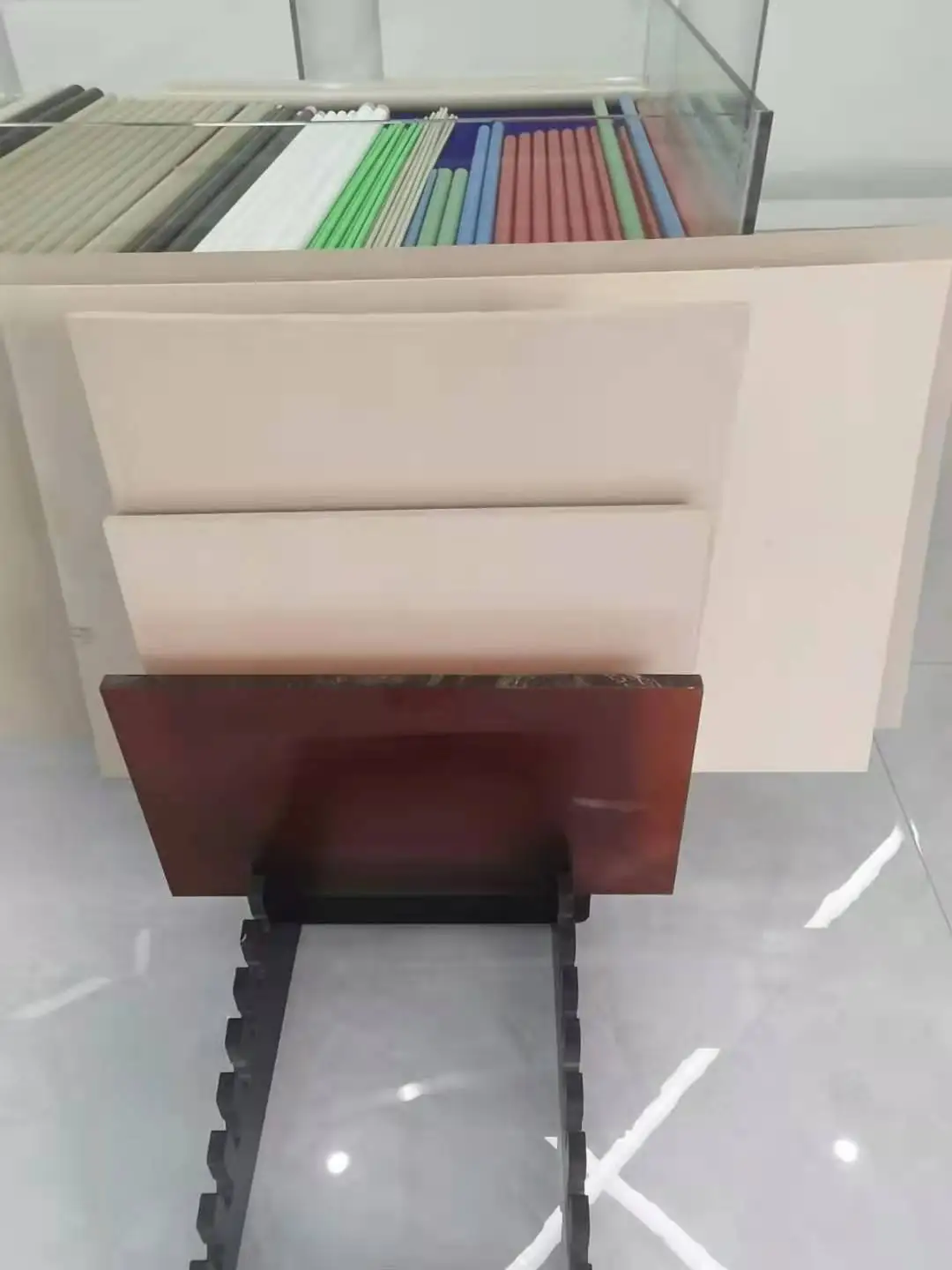 Домашняя Прямая продажа пищевого класса медицинский класс PPSU bar plate green blue white на