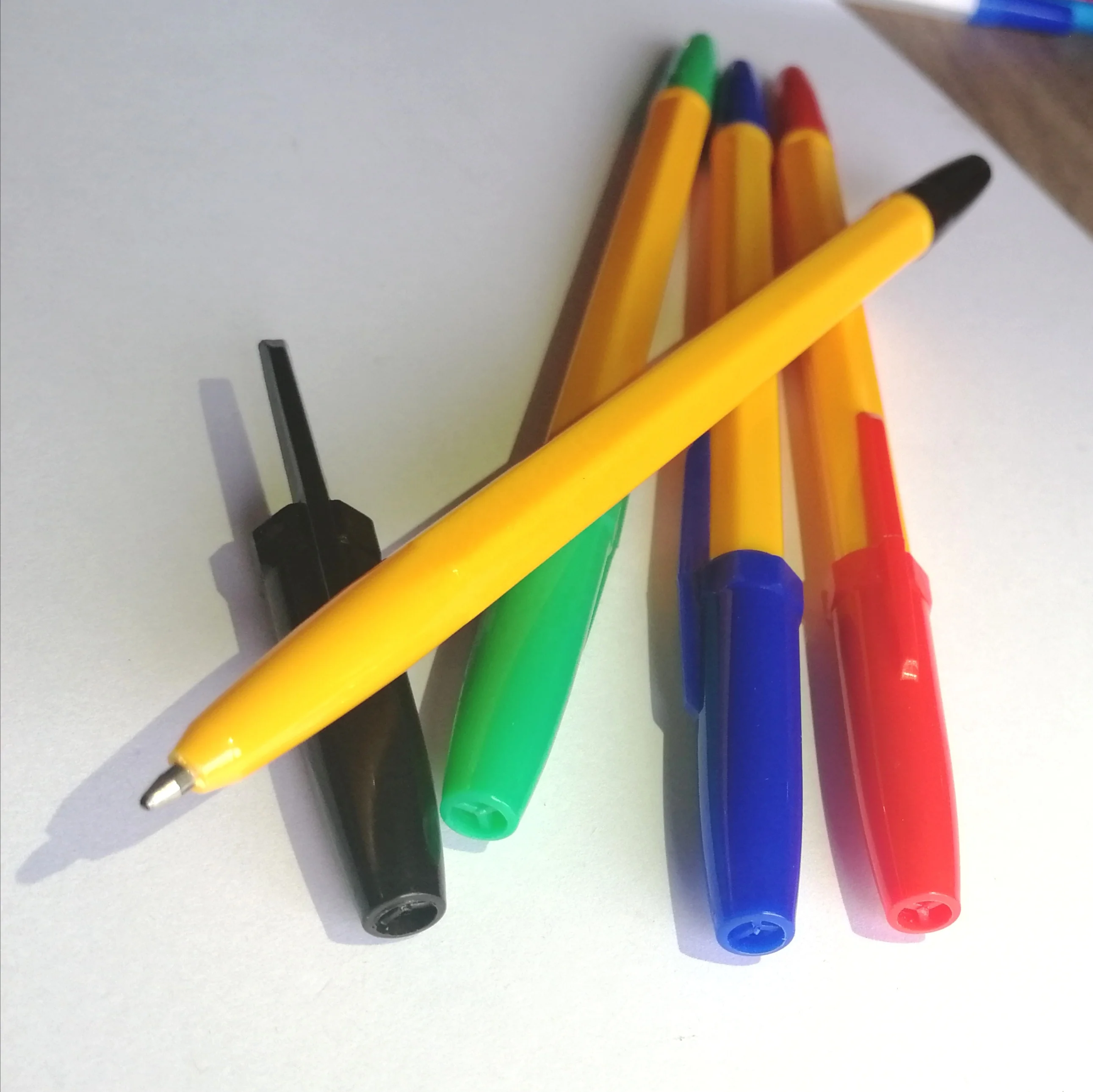 Good Quality Long Writing Promotional Plastic Stick Ball Point pens