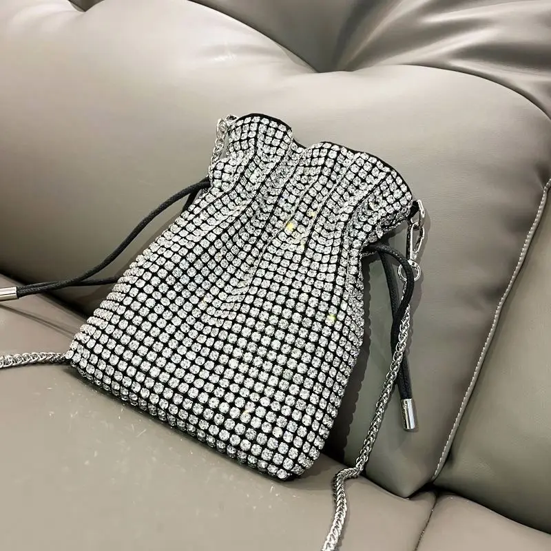 2023 Evening Handbags Clutch Purses for Women Metal mesh Small Crossbody Bag Cell Phone Purse Wallet