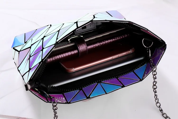 OEM ODM Wholesale SHBC Fashion Leather Reflective Chain Bags Luminous Geometric Shoulder Crossbody Messenger Women Handbag