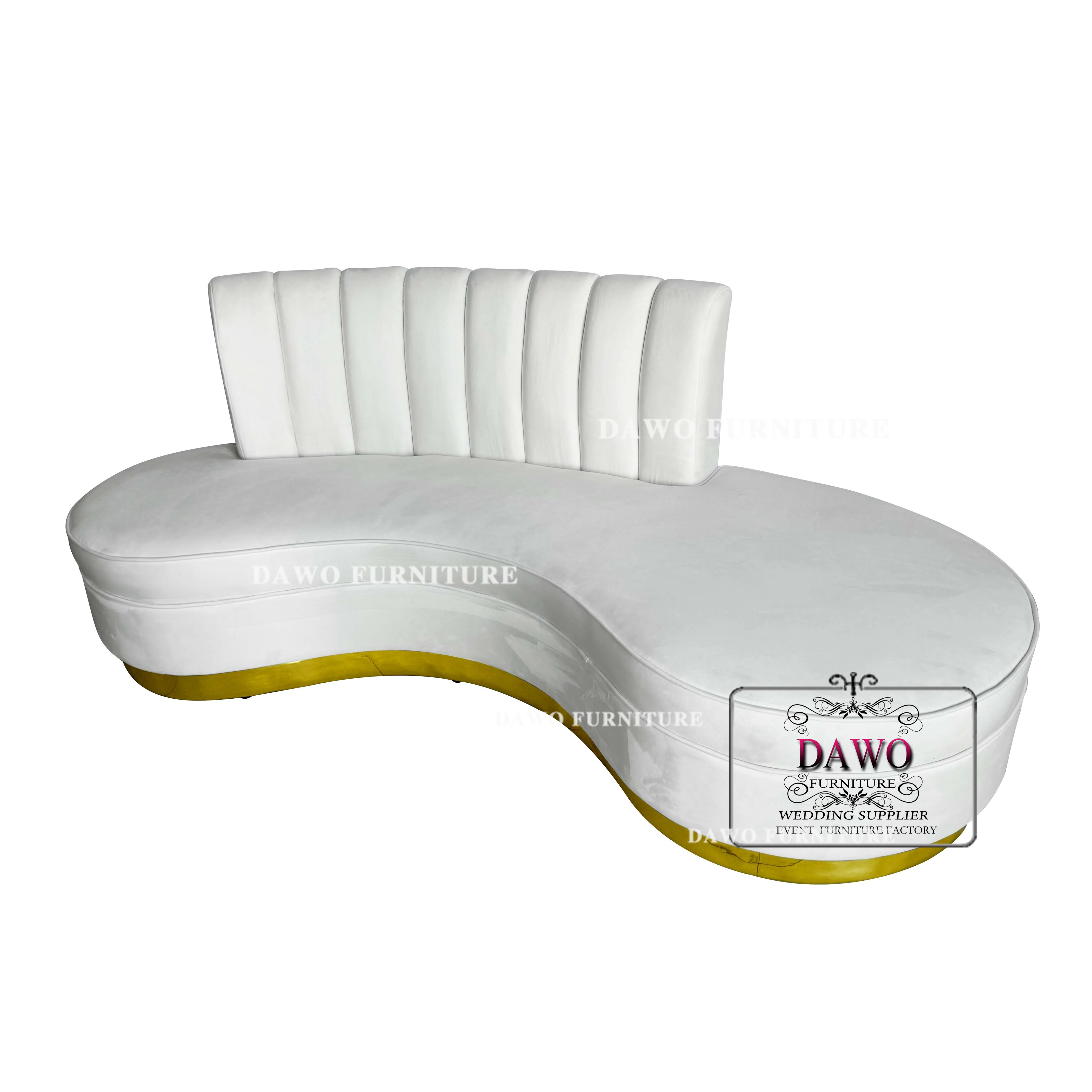 Hot selling luxury white velvet sofa hotel wedding round single seater or double seat sofa