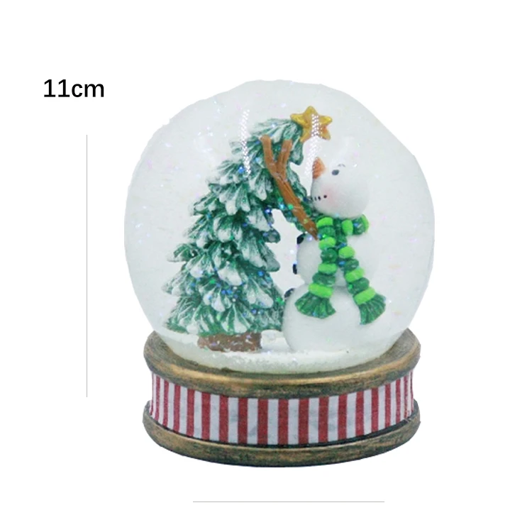 High Quality Custom Made Snowman Snow Ball Gift Resin Christmas Globe for Home Decor