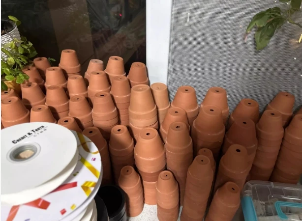 terracotta pot red pottery ceramic clay flower pot breathable tile succulent pot