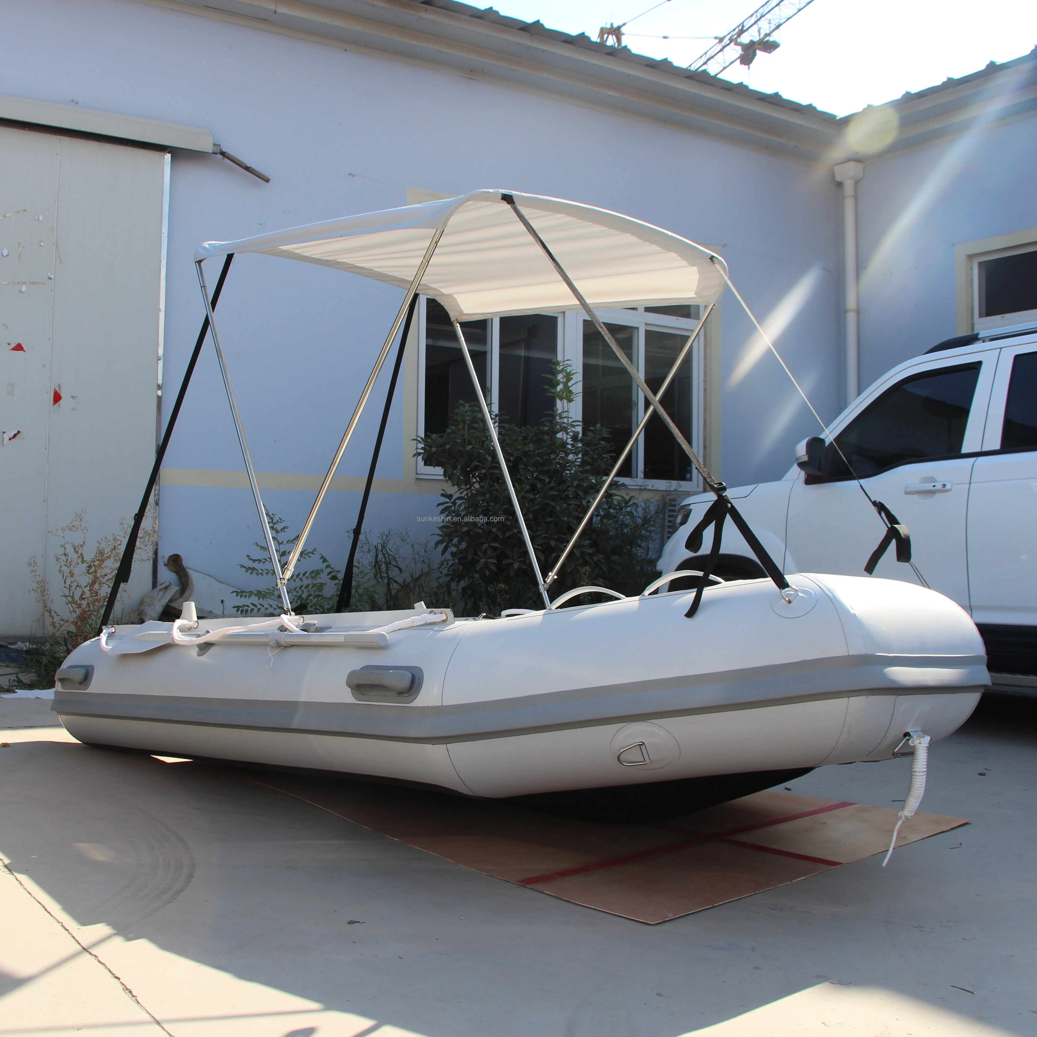 SUNKESHIN new collection large inflatable boat flat bottom fishing boat