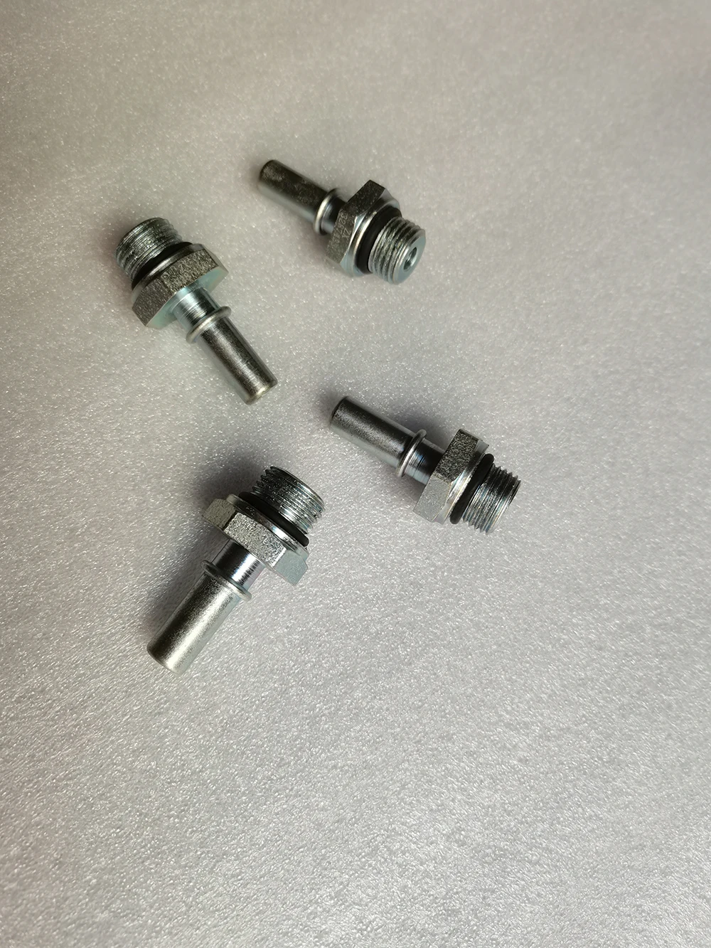 Детали грузовика, соединитель воздушного компрессора двигателя 3287433 Dongfeng Cummins, соединитель воздушного компрессора двигателя