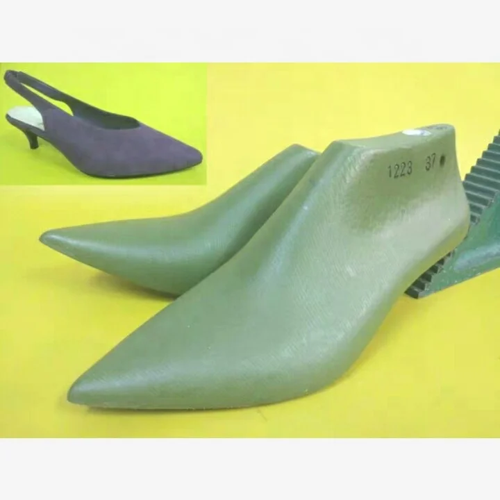 Ladies pointed toe middle heel sandal plastic shoe lasts 4.5cm