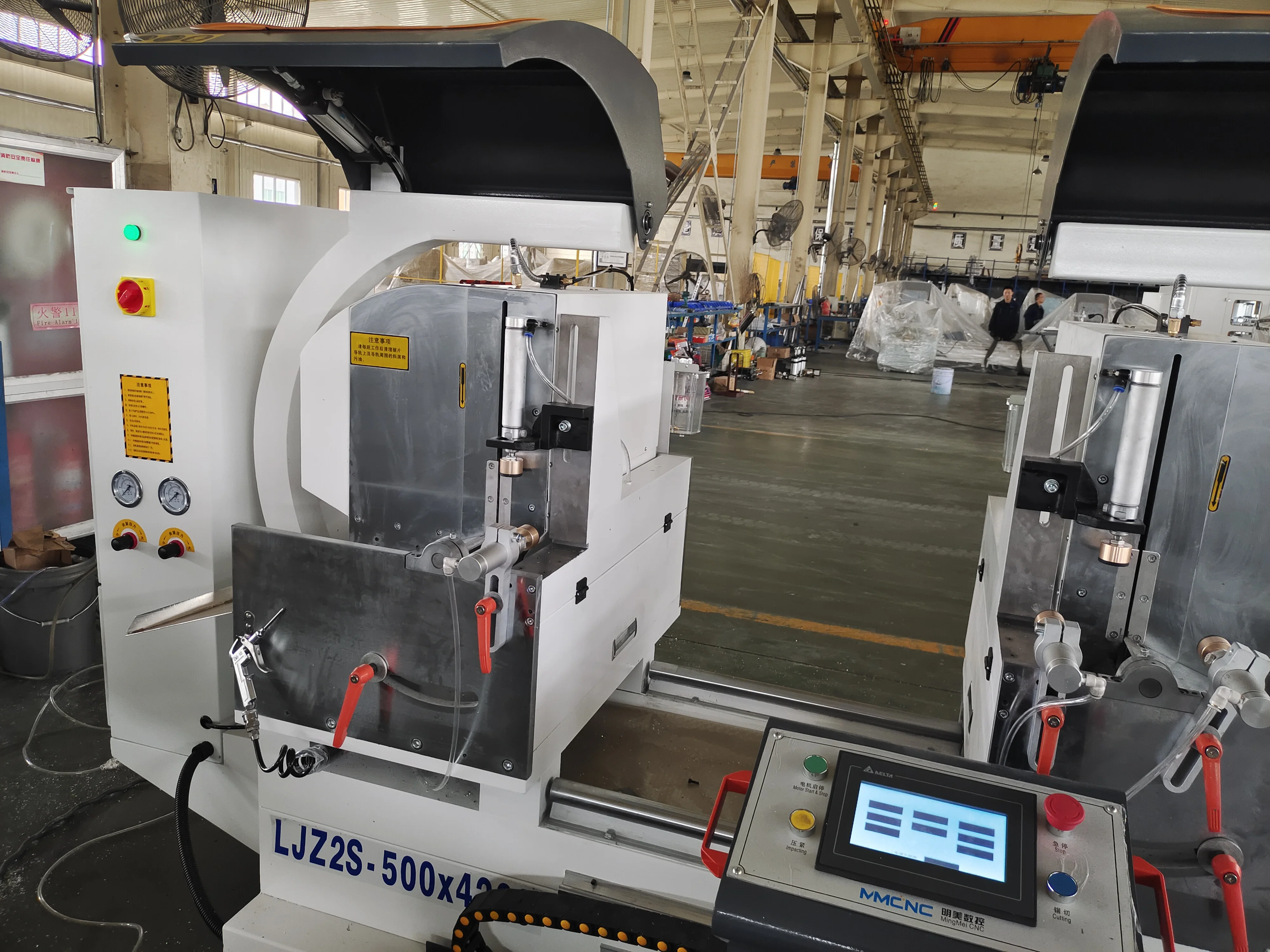 500mm 600mm saw blade heavy duty cnc automatic double head miter saw for aluminum profile cutting machine