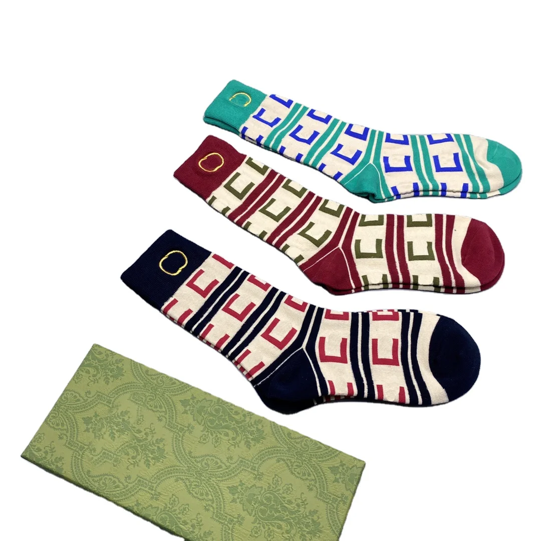 Unisex Socks with Gift Box Pack Luxury Full Letter Printing Cotton Sock 3 Colors Mid Tube Breathable Men Women Casual Socks