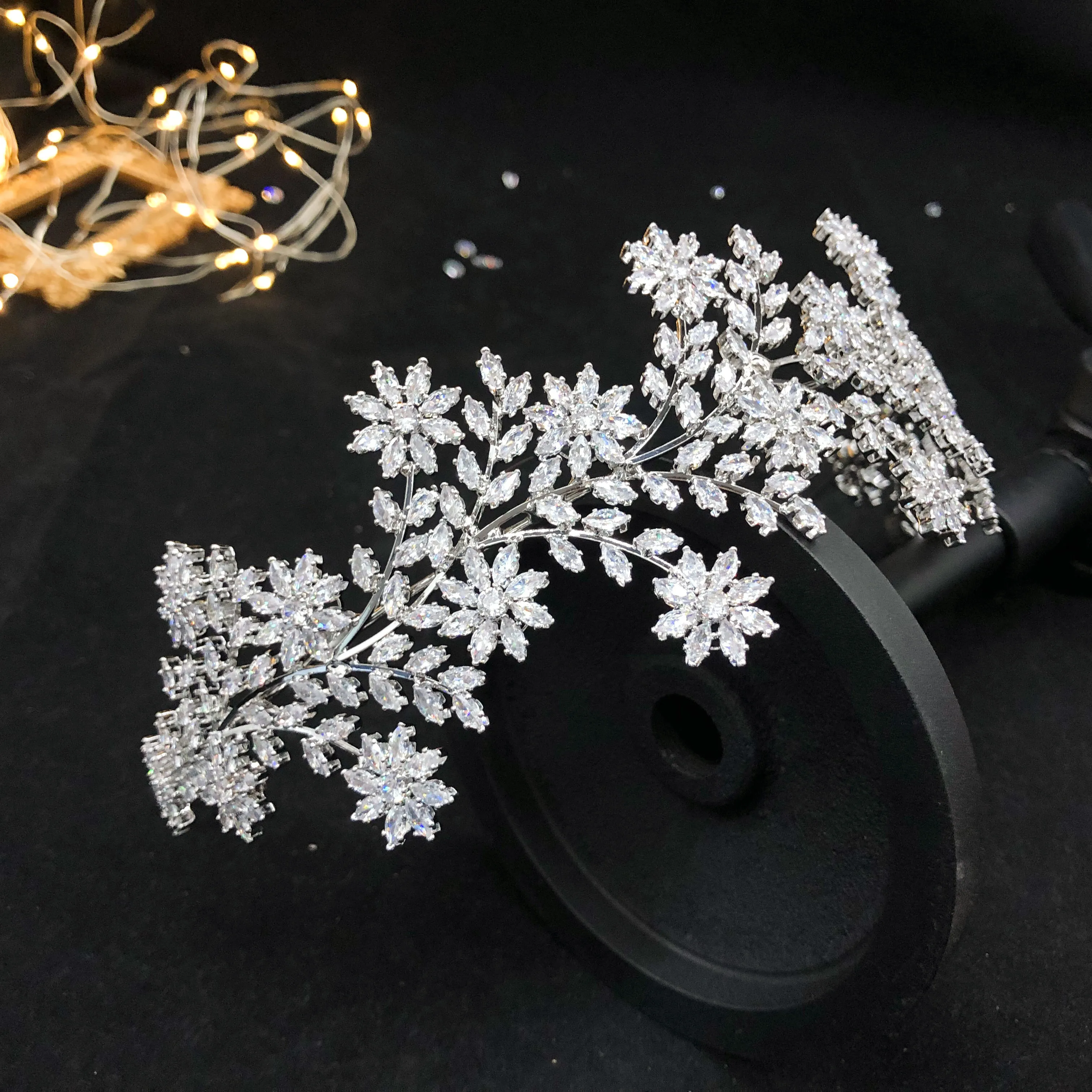 Новые женские туфли в Корейском стиле нарядные ювелирные украшения для волос аксессуары Кубического циркония свадебные Циркон диадемы